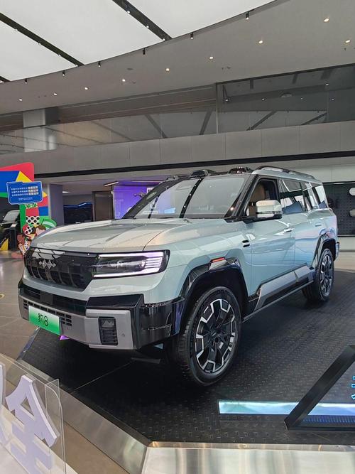 广州227比亚迪方程豹硬派越野的爆款，英菲尼迪35周年与你共成长