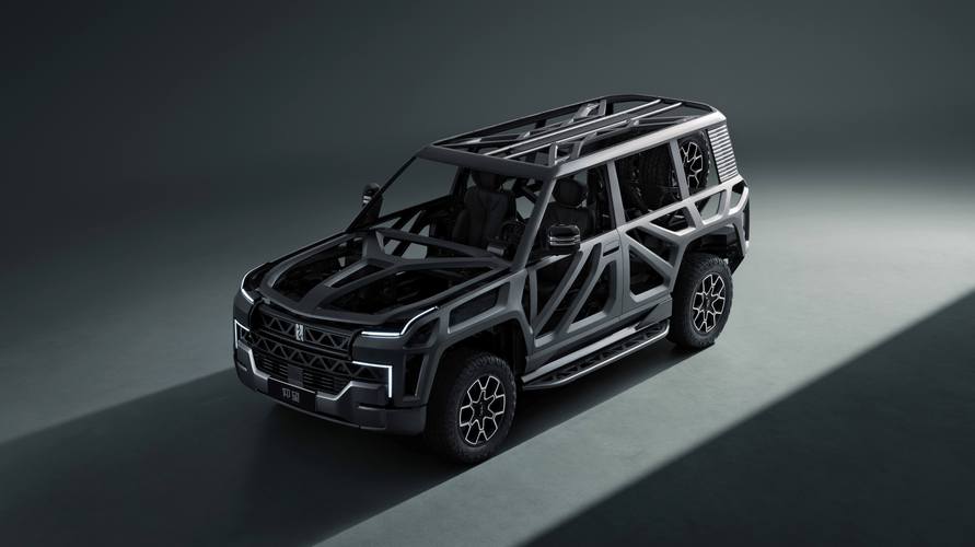 广州227仰望U8硬派越野的科技魅力，国能汽车对传统燃油车市场的冲击